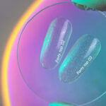 NAILSOFTHEDAY-Party-top-02-pzezroczysty-top-z-drobinka-bez-lepkiej-warstwy-i-bez-filtru-UV-10-ml_[3429]_1200