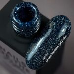 NAILSOFTHENIGHT-Green-Me-ican-ciemno-zielony-odblaskowy-lakier-hybrydowy-10-ml_[2491]_1200