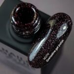NAILSOFTHENIGHT-Grenadine-bordowy-odblaskowy-lakier-hybrydowy-10-ml_[2493]_1200