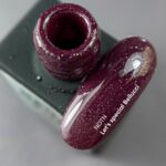 NAILSOFTHENIGHT-Lets-special-Bellucci-lakier-hybrydowy-z-drobinka-odblaskowa-10-ml_[2500]_1200