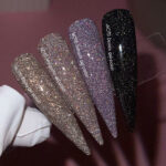 NAILSOFTHENIGHT-Margarita-rozowo-bezowy-lakier-hybrydowy-z-odblaskowa-drobinka-10-ml_[4297]_1200