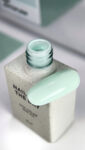 NAILSOFTHEDAY-Color-of-the-month-Maj-2025-Effortless-mietowy-lakier-hybrydowy-10-ml_[4616]_1200