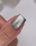 NAILSOFTHEDAY-Cat-Eye-Gel-Polish-01-czerwony-lakier-hybrydowy-z-efektem-kocie-oko-6-ml_[6444]_1200